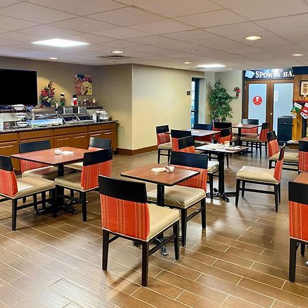 Comfort Suites Near Casinos Норидж Экстерьер фото