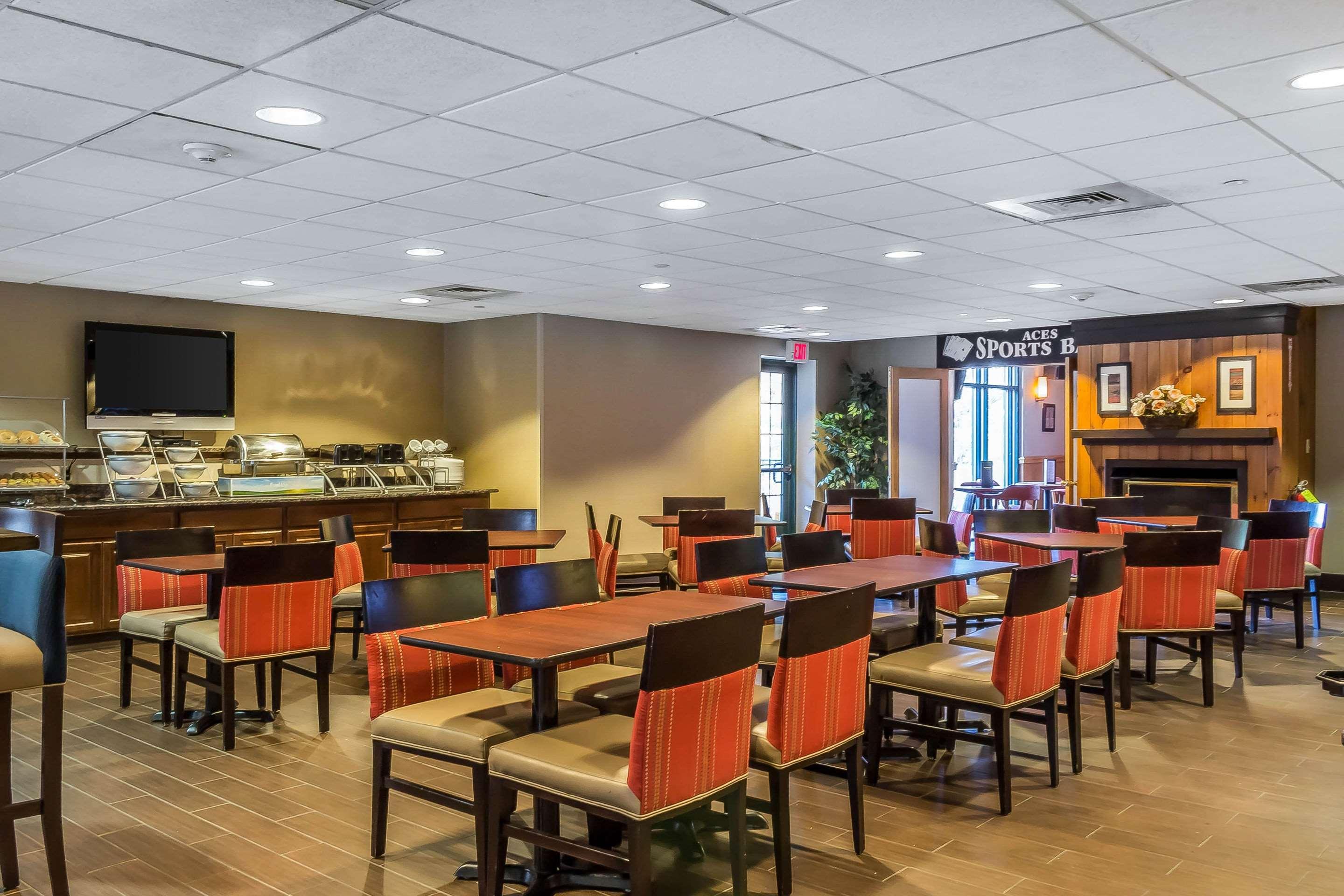 Comfort Suites Near Casinos Норидж Экстерьер фото